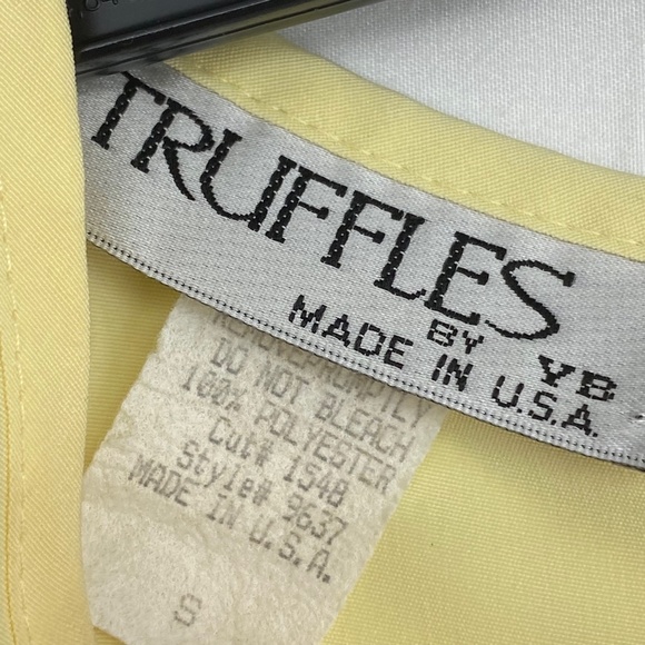 Truffles by VB Womens Small Vintage Pullover Blouse Pale Yellow Short Sleeves - Picture 3 of 6